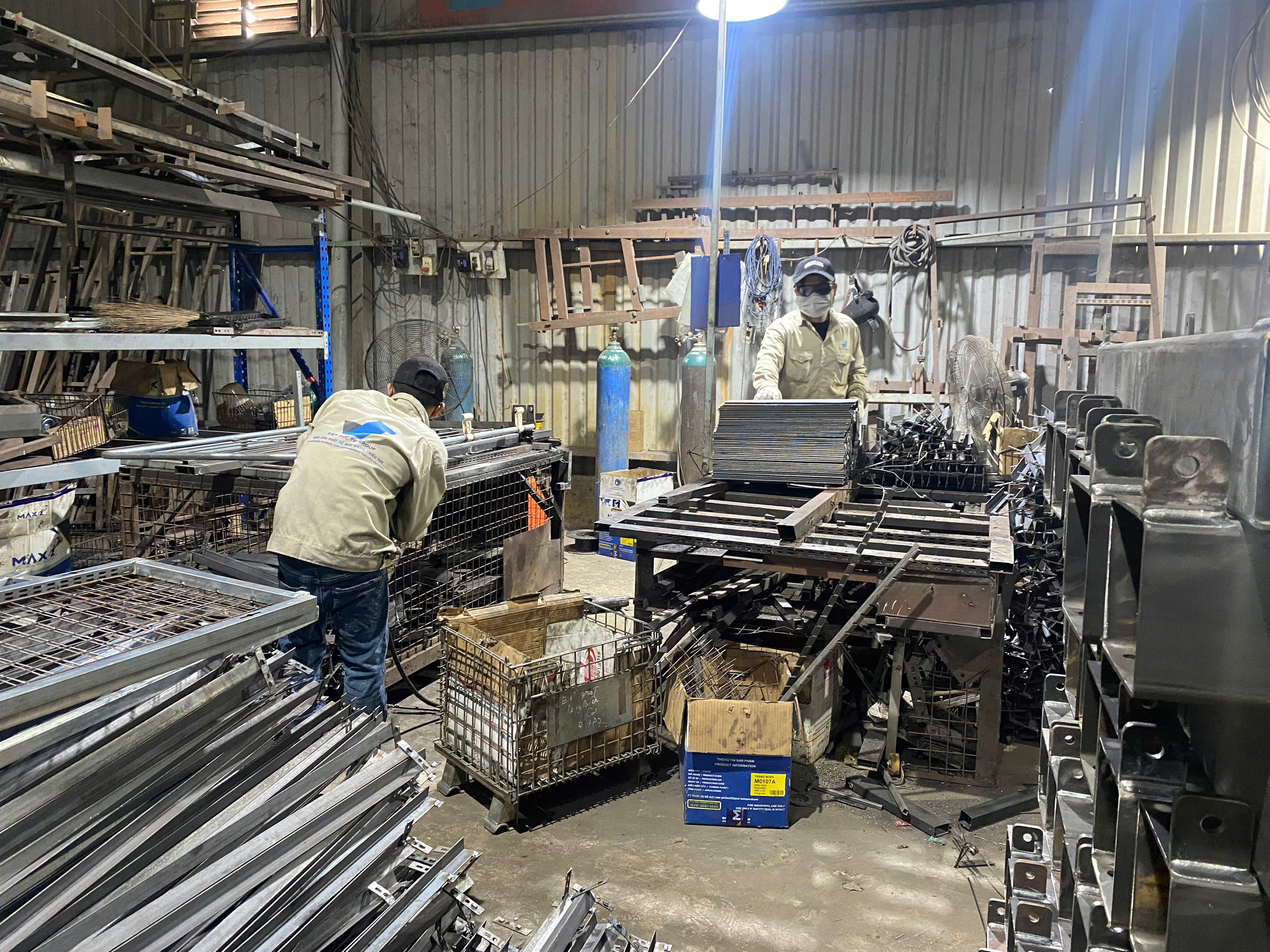Welding area.jpg